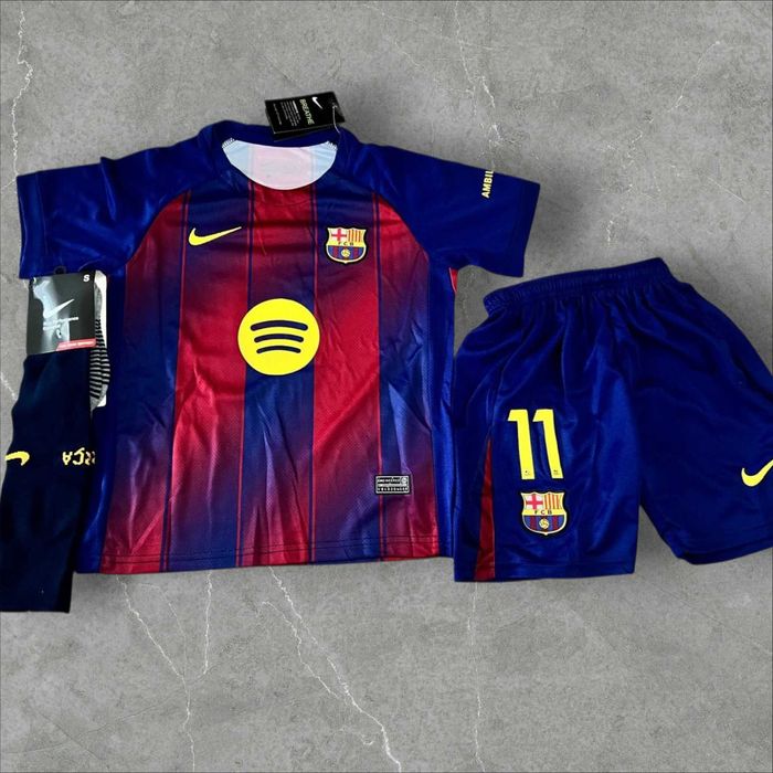 Nowość Strój Raphinha nr11 FC Barcelona Sezon 25/26 Rozmiar 145-155 cm