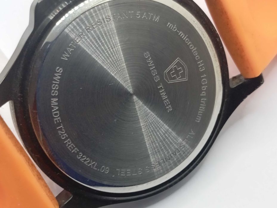 Zegarek myśliwski  z fazami księżyca i dwoma paskami