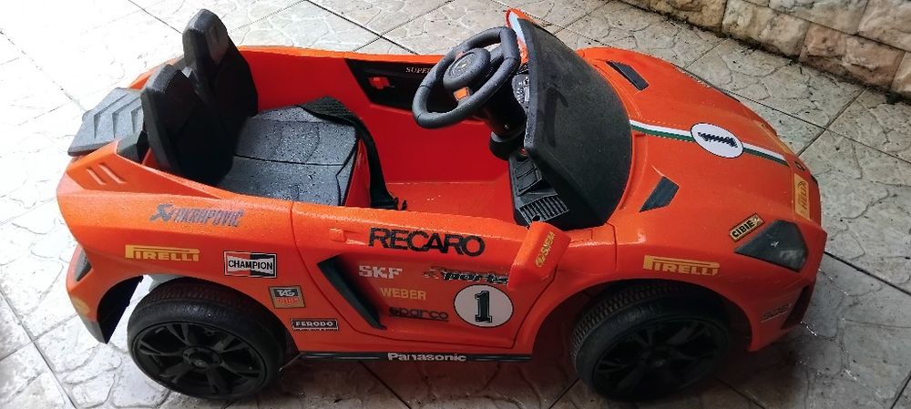 Carrinho Eléctrico para criança