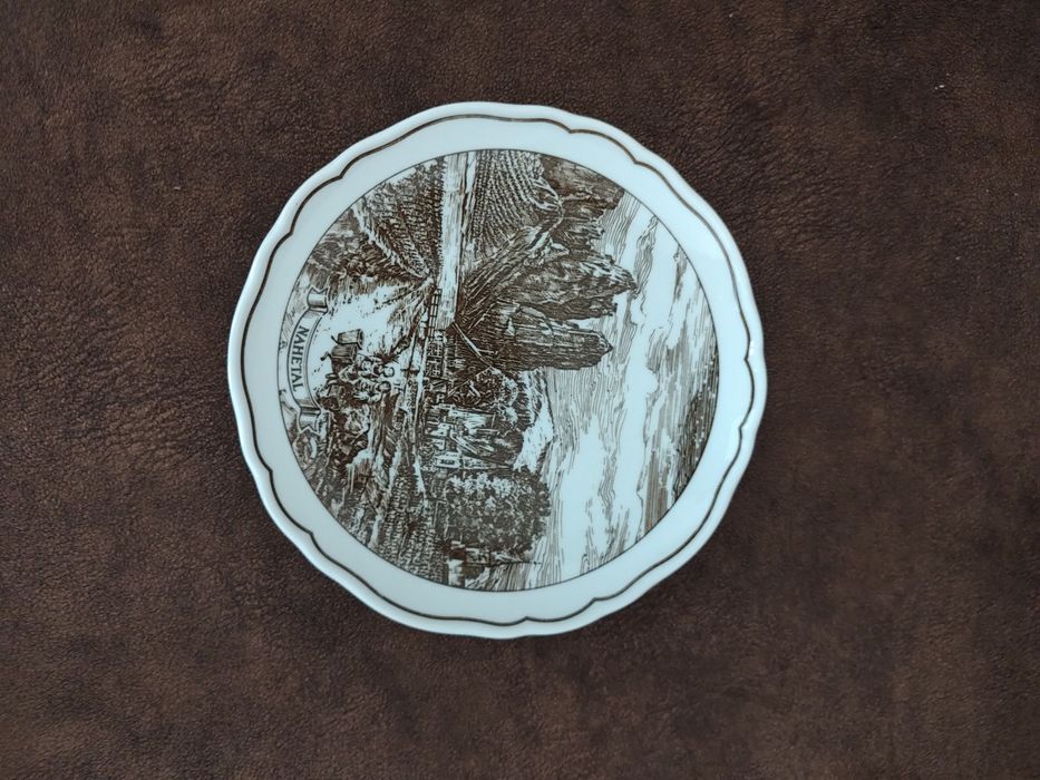 Продам коллекционную тарелку