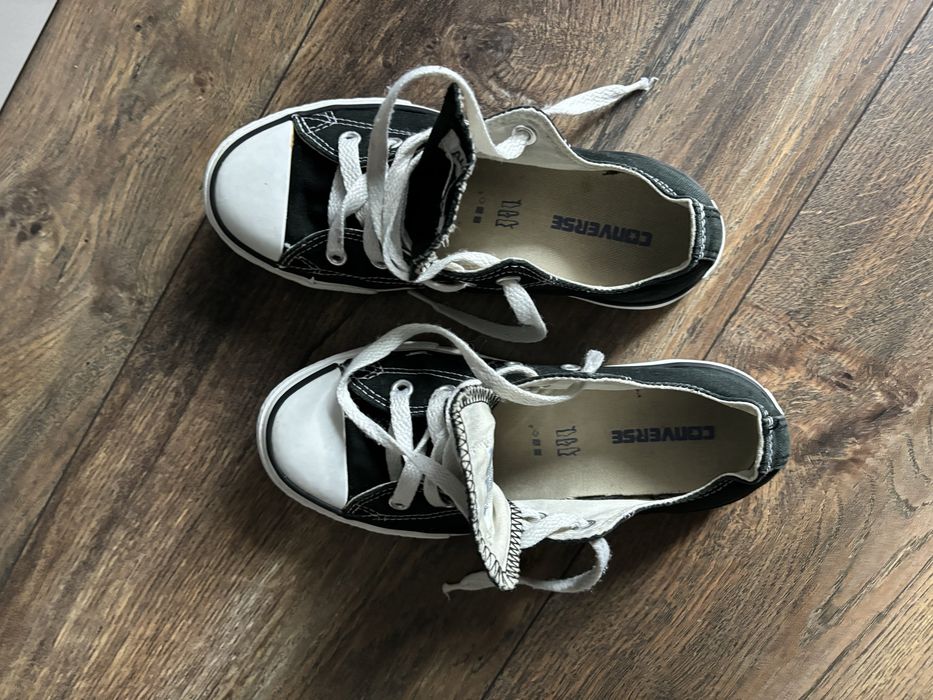 Tramki  Converse