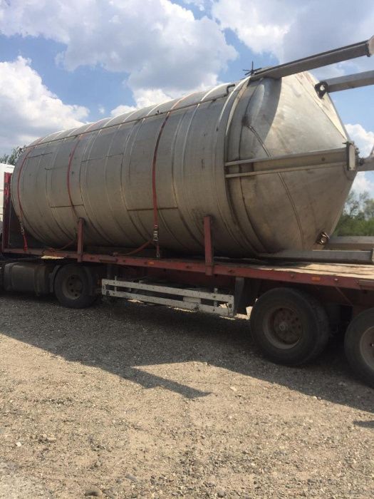 Ёмкость нж нержавейка цистерна пищ. 20 35 50 м.куб. б/у пищ