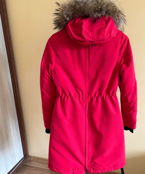 Парка жіноча зимова. Оригінальна Canada Goose