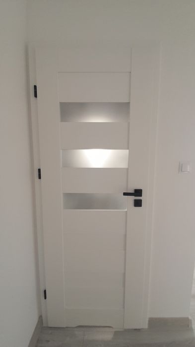 Drzwi wewnętrzne + futryna