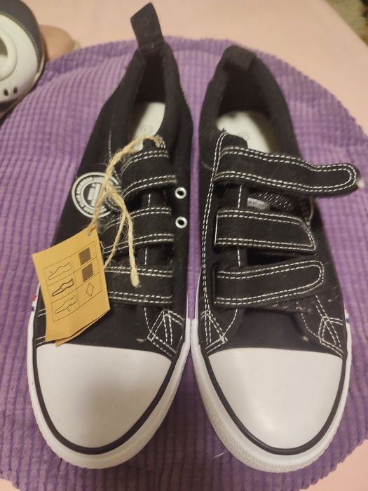 Кеды новые тканевые