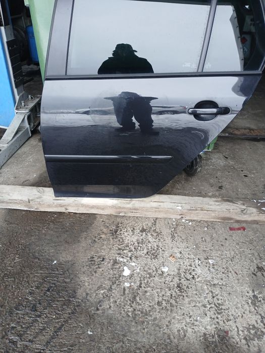 Poszycie drzwi lewy tył VW Golf V lc9z