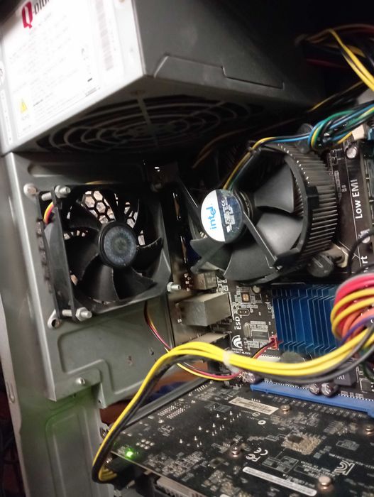 Продам  компьютер