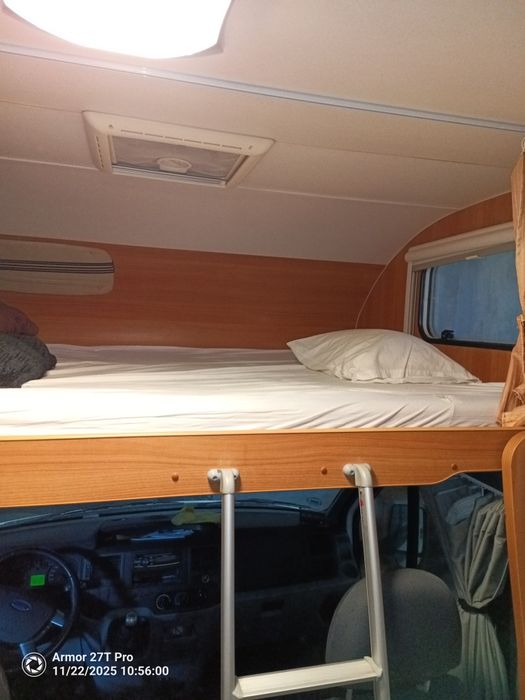 Autocaravana chalanger lotação 4 pessoas