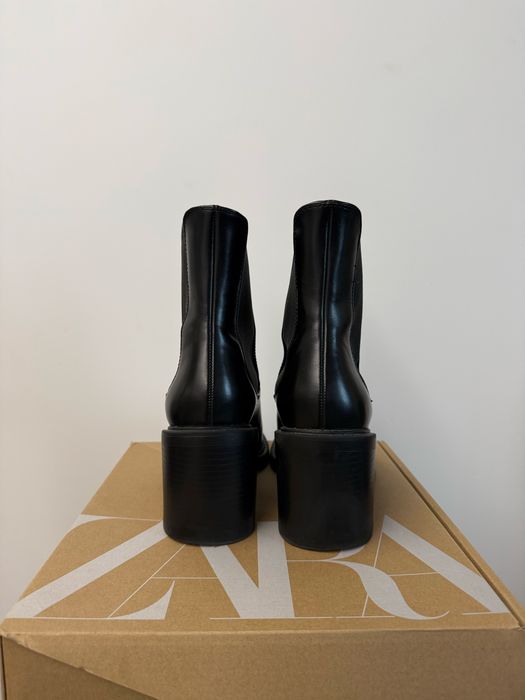 Взуття ZARA 37 розмір