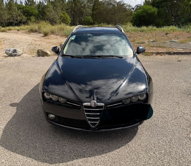 Alfa Romeo 159 1.9 jtdm Sportwagon 150cv (arranjar ou para peças)