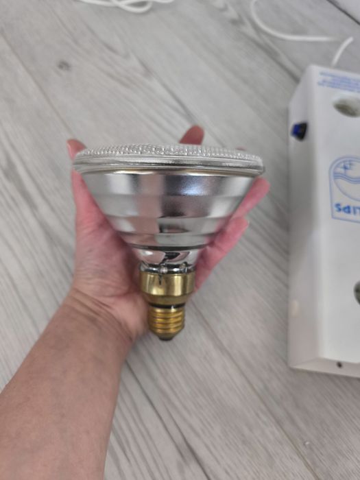Promiennik podczerwieni Philips kwoka 80W