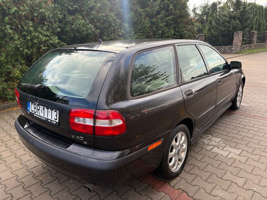 Volvo V40 1.8 benzyna