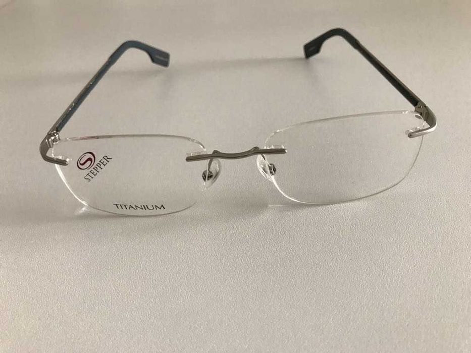 Óculos - Armação e Lentes