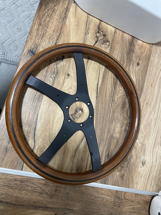 Деревяне кермо Nardi