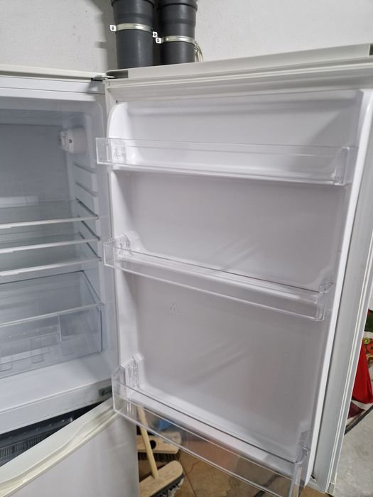 Frigorífico Combinado KUNFT KC3120 WH