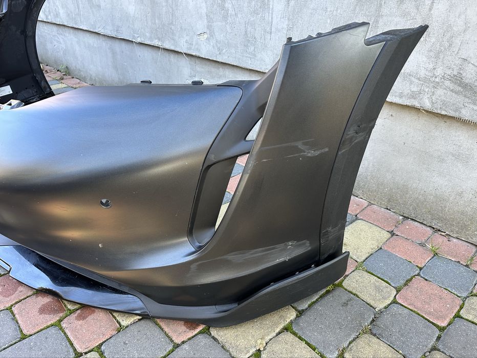 Porsche Taycan Cross 4s бампер пердній бампера наявність 9J0807221F