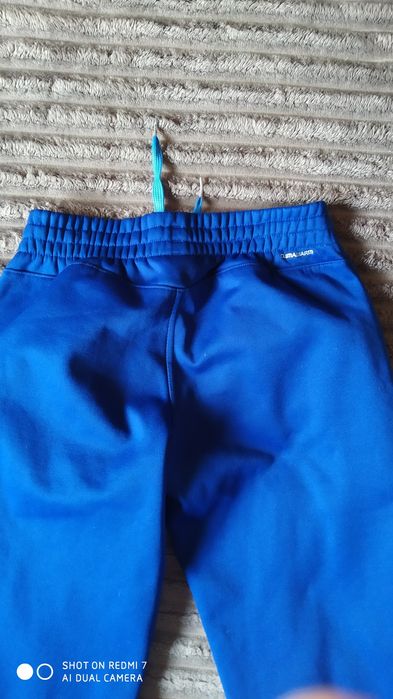 Продам женские зимние штаны Адидас