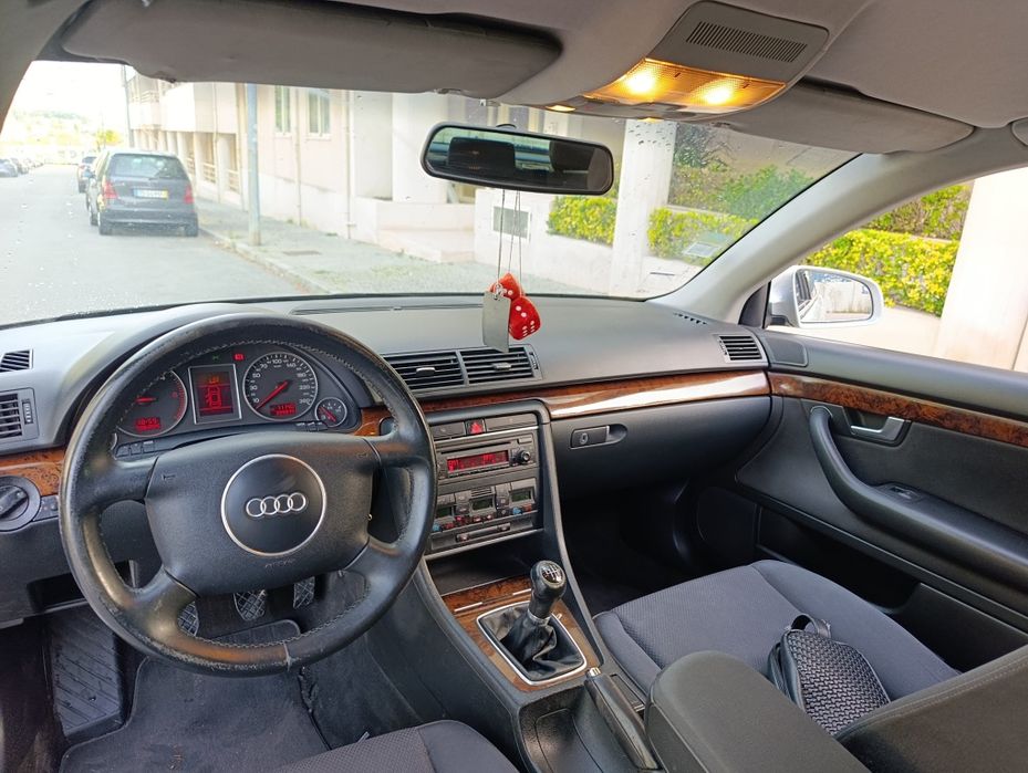 Audi A4 1.9tdi 130cv cx6