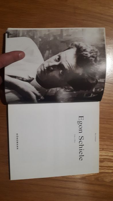 Miniguia de Arte - Schiele, Malevitch