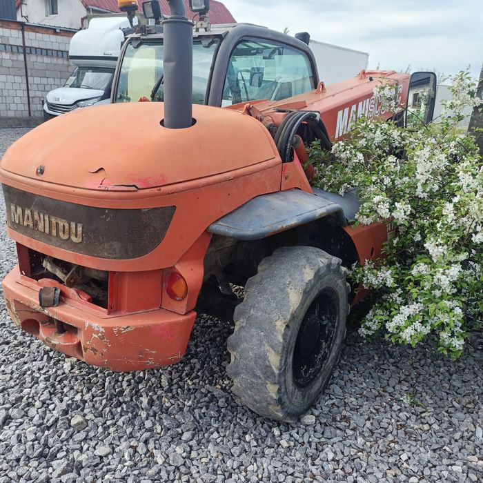 Manitou MT 523 wąska, niska ładowarka teleskopowa