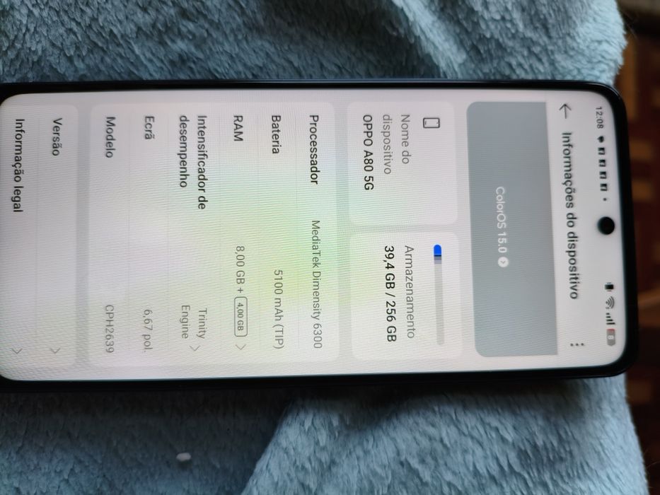 OPPO A80 5G usado como novo