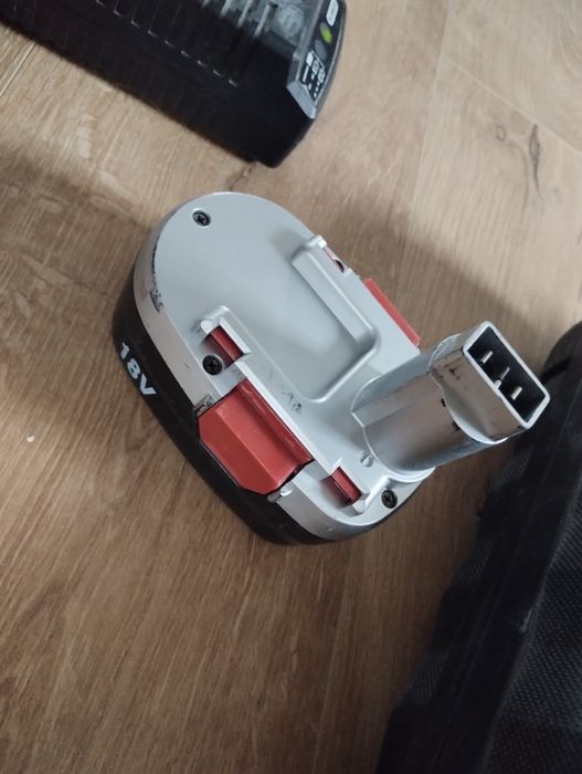 Wkrętarka Graphite 58G127 18V walizka ładowarka dwie baterie