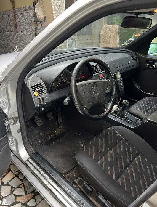 Mercedes C220 Diesel 1997 Esprit