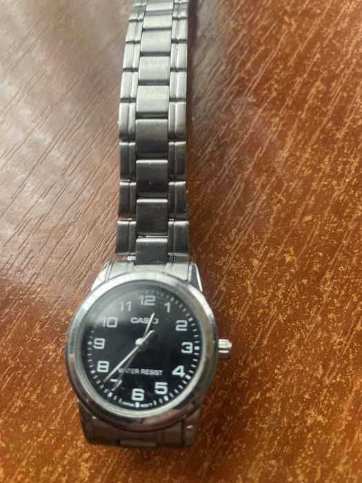 Casio чоловічі.