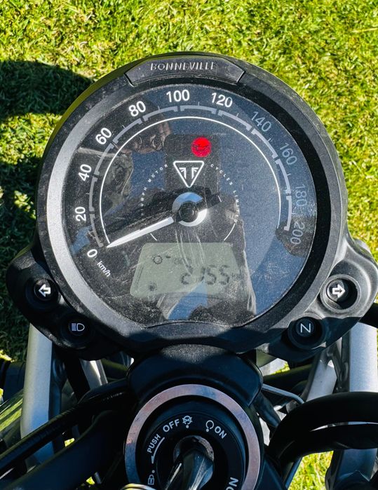Triumph Scrambler 900 Chrome Edition