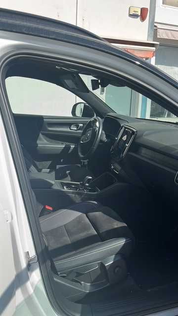 Vende-se SUV Volvo XC40 Elétrico
