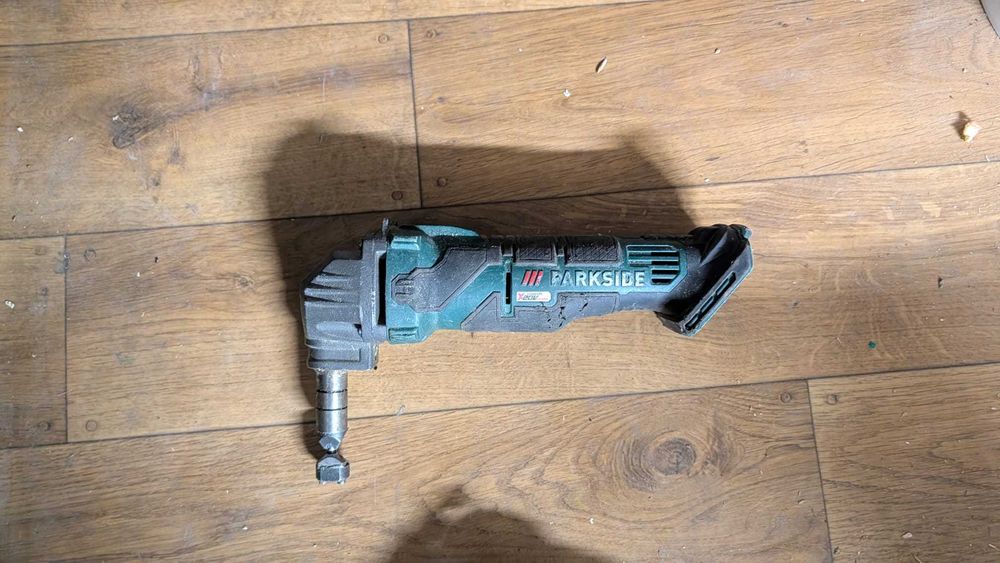 nozyce skokowe do blachy parkside 20v akumulatorowe