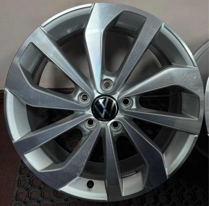 Диски Volkswagen R17 Golf Jetta Passat T-roc Tiguan VW Johannesburg VW