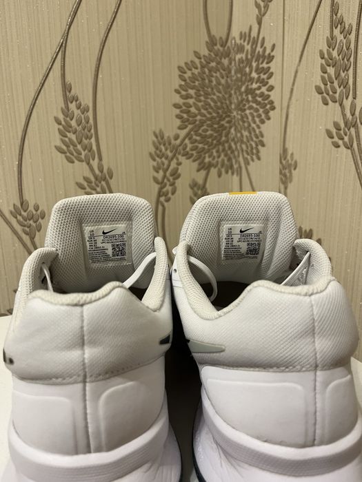 Кроси nike     .