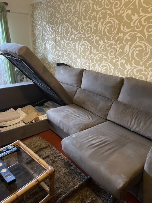 Sofá chaise longue e 2 lugares