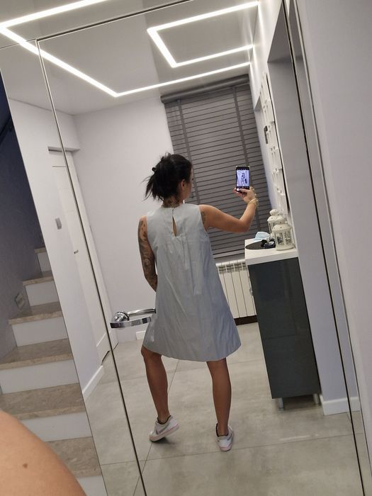 Sukienka Reserved 38