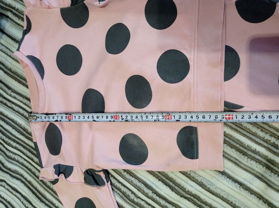 Костюмчик на дівчинку