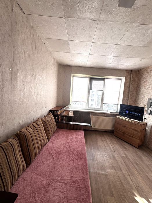 Продам малосімейку проспект Сообожанський
