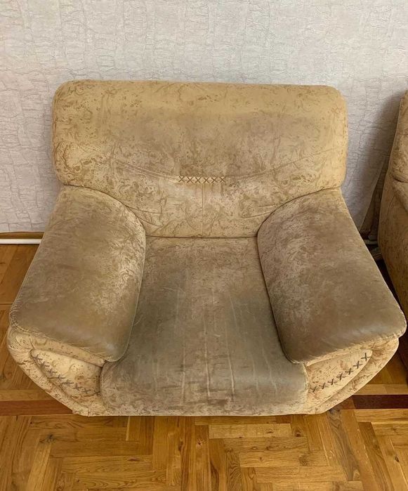 Хімчистка меблів Чистка дивана, матраців стільців килима крісло