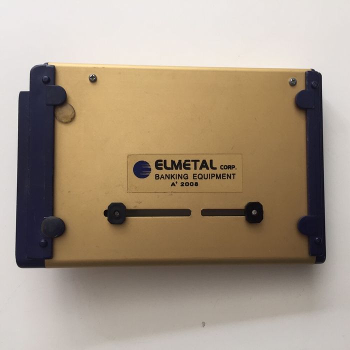 Maszynka do kart kredytowych.