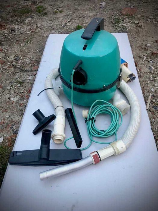 Продам пилосос  Вихрь 8А