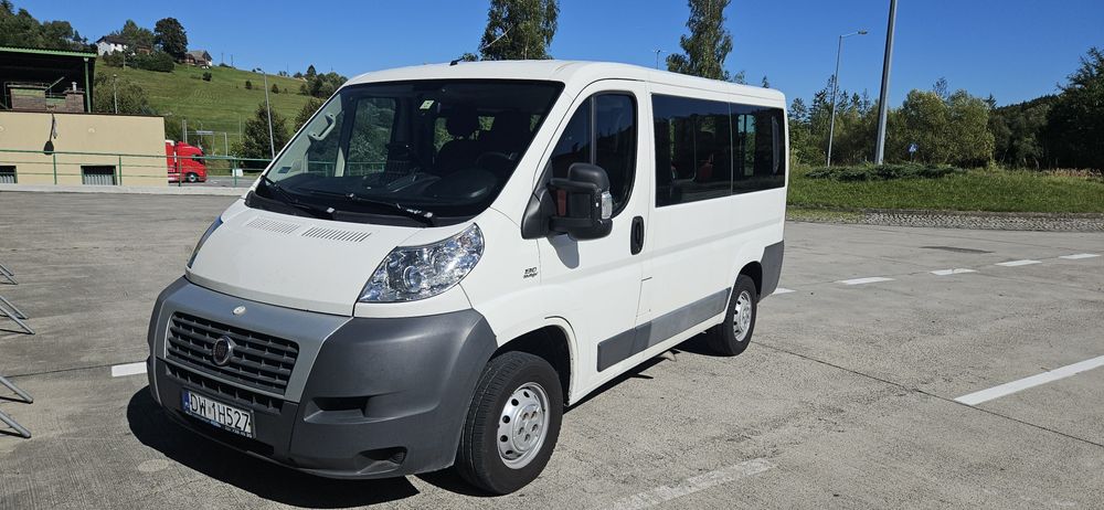 Fiat Ducato 9 osób