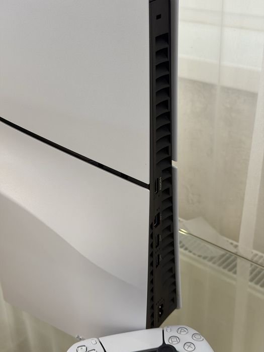 Sony PS5 Slim матова, сама нова