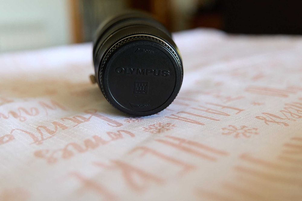 Olympus m.zuiko 75mm 1.8
