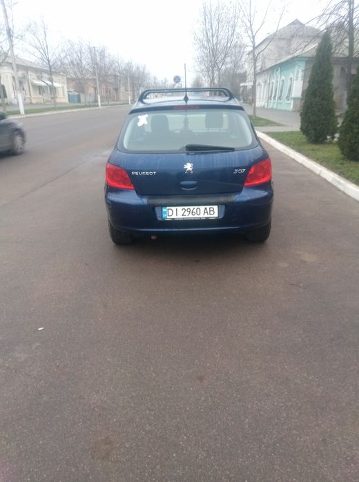 Продам Пежо 307,2л бенз 2005рік
