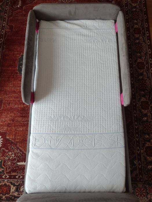 Łóżko dziecięce tapicerowanie