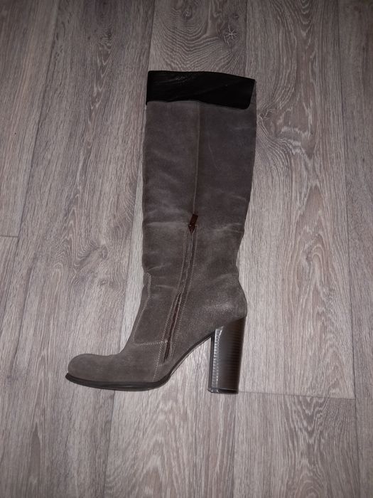 Чоботи демісезонні замшеві