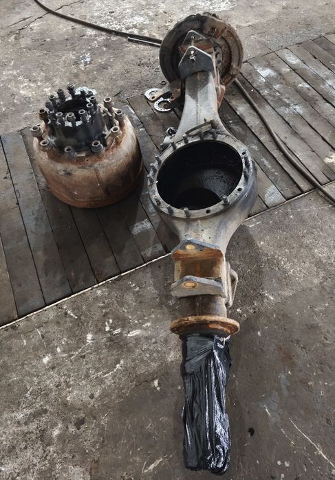 Чулок картер заднього середнього моста КамАЗ євро під блокування голий