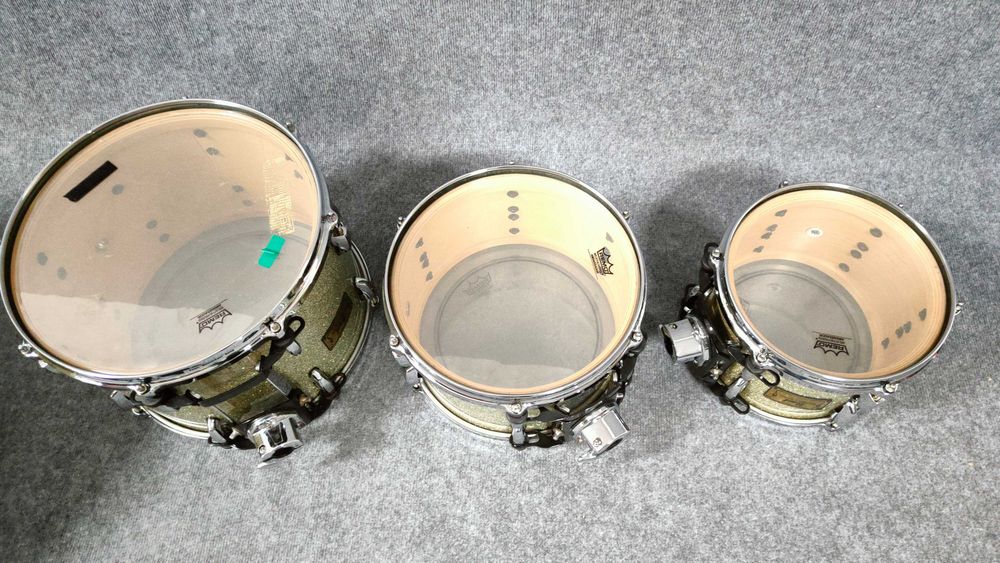 PEARL Masters Custom MMX Maple Silver Sparkle 10,12,14,20"