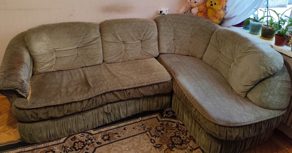 Кутовий диван б/у