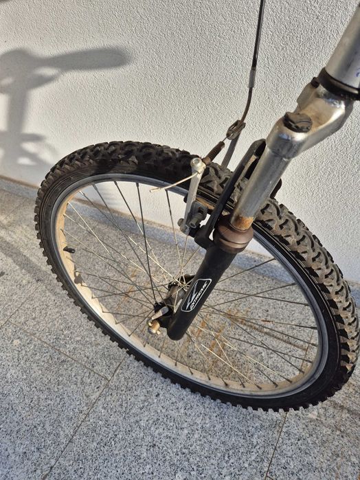 Bicicleta urbana usada em otimo estado